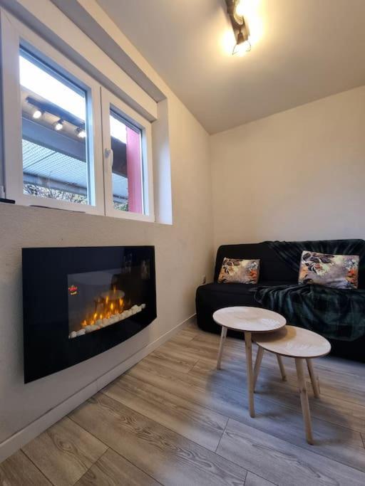 V9 Apartment *