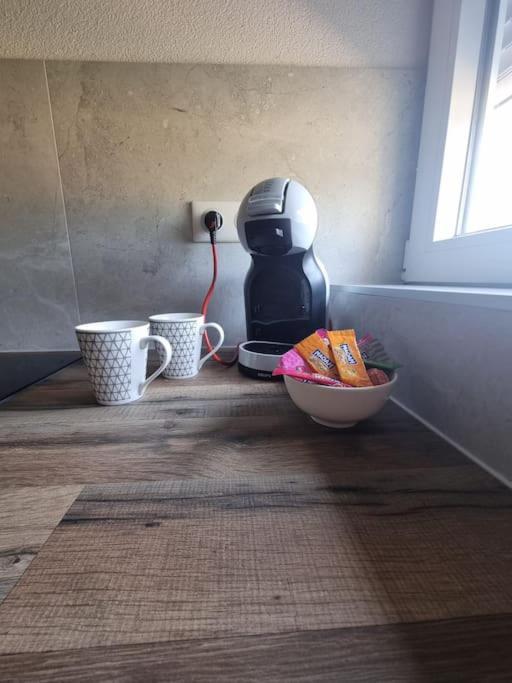 V9 Apartment *